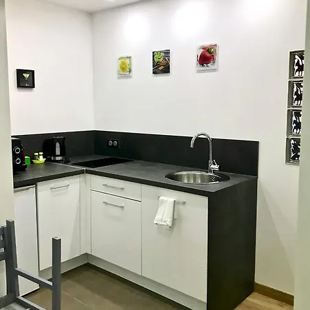 Le Madame Little Apartment